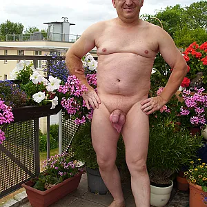 nude at the ppol gallery image