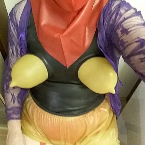 me horny in latex gallery image