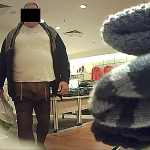 I love to show me gallery image