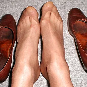 Hot Feet Old Shoes gallery image