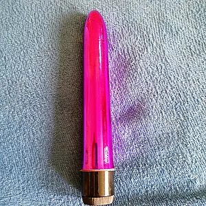 dildo hames gallery image