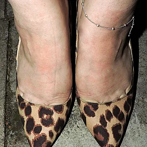 Fotze,High Heels,Titten und Arsch Galeriebild
