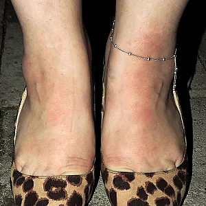 Fotze,High Heels,Titten und Arsch Galeriebild