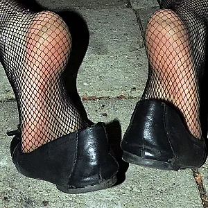 Fotze,Netz und Ballerinas Galeriebild