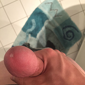 wanking in bathroom gallery image