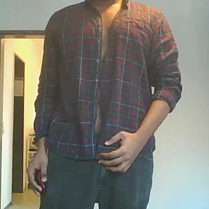 A nice strip tease for your pleasure gallery image