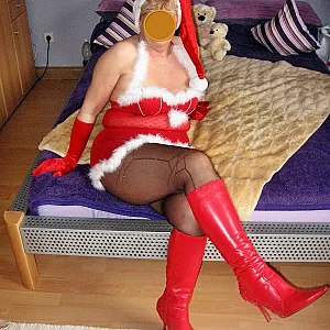 christmas mature gallery image