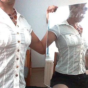 Korsettman in Sexy Dress Galeriebild