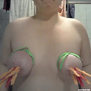 bounded titts gallery image