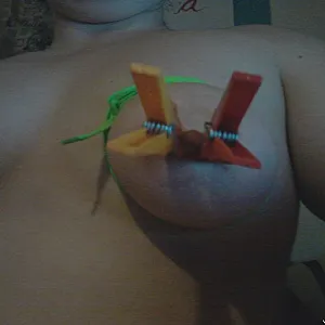bounded titts gallery image
