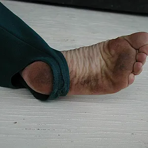feet in 42 gallery image