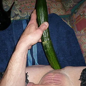 Gemüsetag  III  Ach eine Gurke hat was zu bieten. Galeriebild