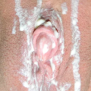 Pussy reloaded gallery image