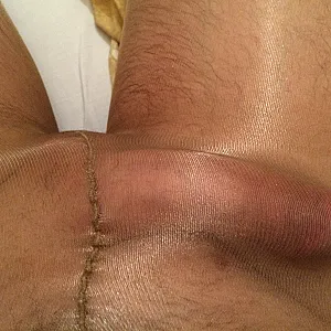 Helle Strumpfhose 2. Teil Galeriebild