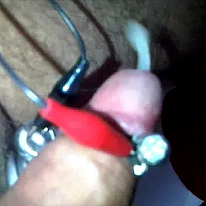 Squirt with E-Stim... gallery image