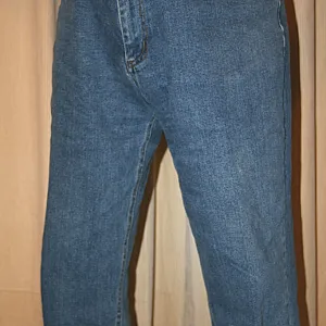 Jeans Strip gallery image