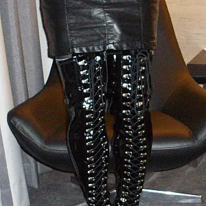 Boots gallery image