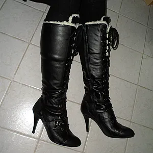 Pantyhose gallery image