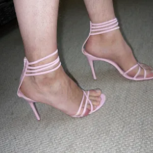 Pinke Heels Galeriebild