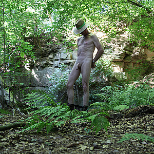 Waldbaden - nackt und geil Galeriebild