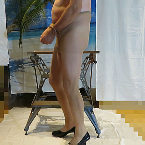vidcap gefesselter Sklave 02 Galeriebild
