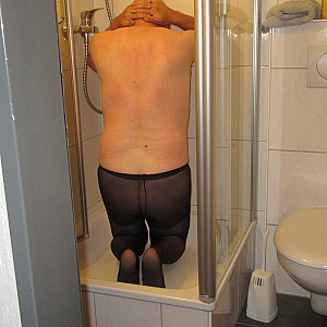 gedemütigte Schwuchtel 03 Galeriebild