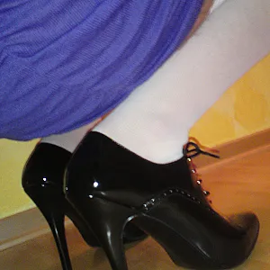 shoes gallery image