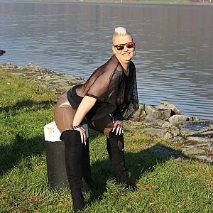 Gina White an der Donau Outdoor in Oberösterreich Galeriebild