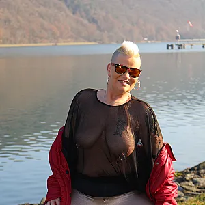 Gina White an der Donau Outdoor in Oberösterreich Galeriebild