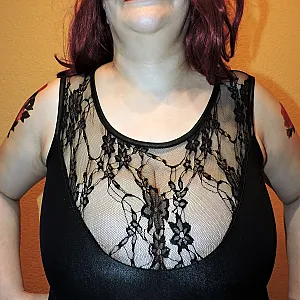 Leder, Pünktchennylons und sexy Heels Galeriebild