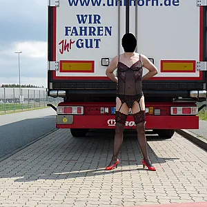 sexy outdoors 2020 gallery image