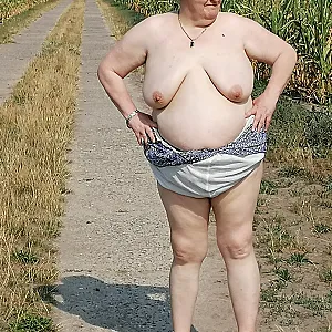 Summer gallery image