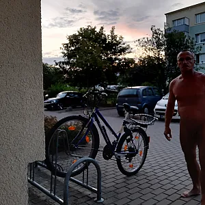 Frühs mal schon das Fahrad raus !!! Galeriebild