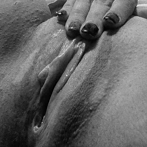 hot bitch gallery image