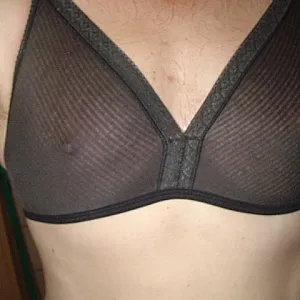 black bra gallery image