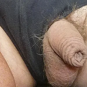 wank in bra gallery image