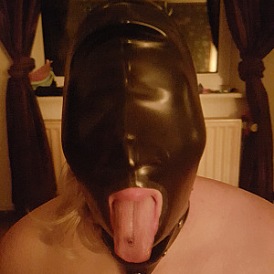 Fuck whore with mask gallery image