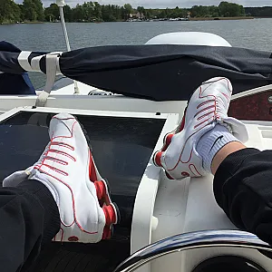 Sneaks & Sox Galeriebild