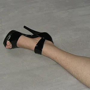 Black Heels Galeriebild
