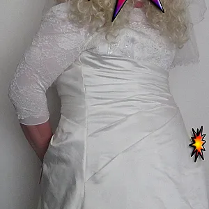 Mein weißes Brautkleid und neue Overknees Galeriebild