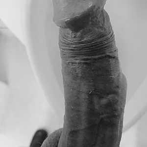 Beim pinkeln fotografiert Galeriebild