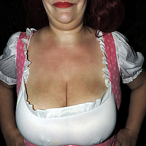 sexy in a pink dirndl gallery image