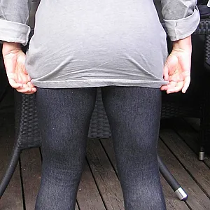 Leggings gallery image