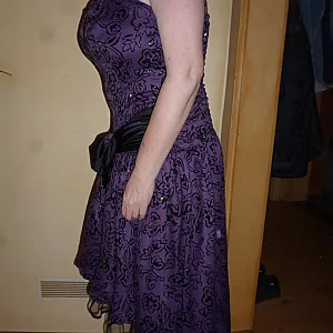 Party Outfit Galeriebild