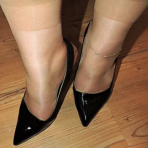 lacquepumps gallery image