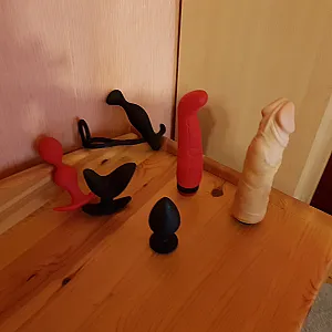 Mal ein paar Ansichten, meine BHs und Spielzeuge Galeriebild