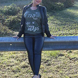 First image of Gina Vienna's Gallery - Wet Leggings