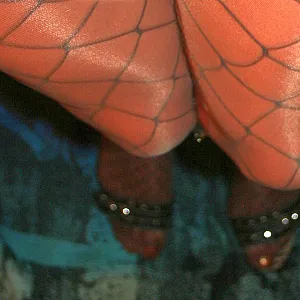 High Heels, Glanz + Netzstrumpfhose Galeriebild