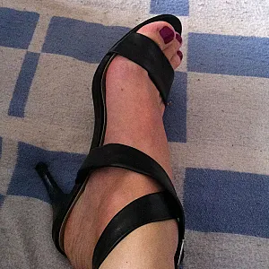 nude in heels gallery image