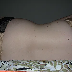 Me in dessous gallery image
